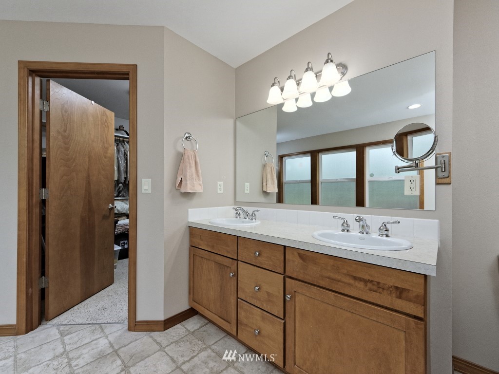 222 Southeast Cook Plant Farm Road Shelton, WA 98584 - Photo 14 of 25 Gallery Image 14