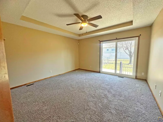 $225,000 | 3360 Southwest Chelsea Circle, Topeka, KS 66614