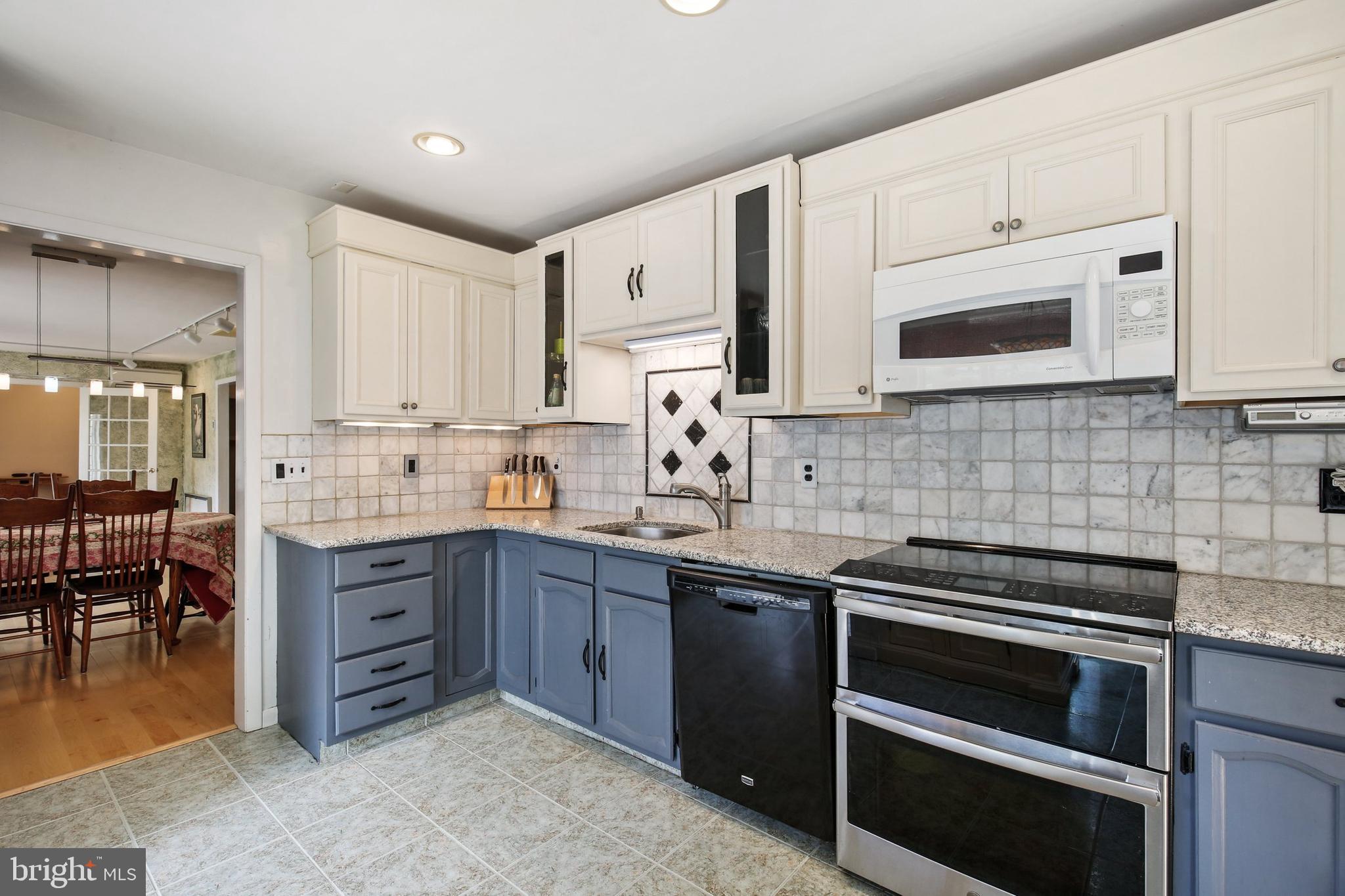 13282 Hunt Ridge Road Ellicott City, MD 21042 - Photo 13 of 49 Gallery Image 13