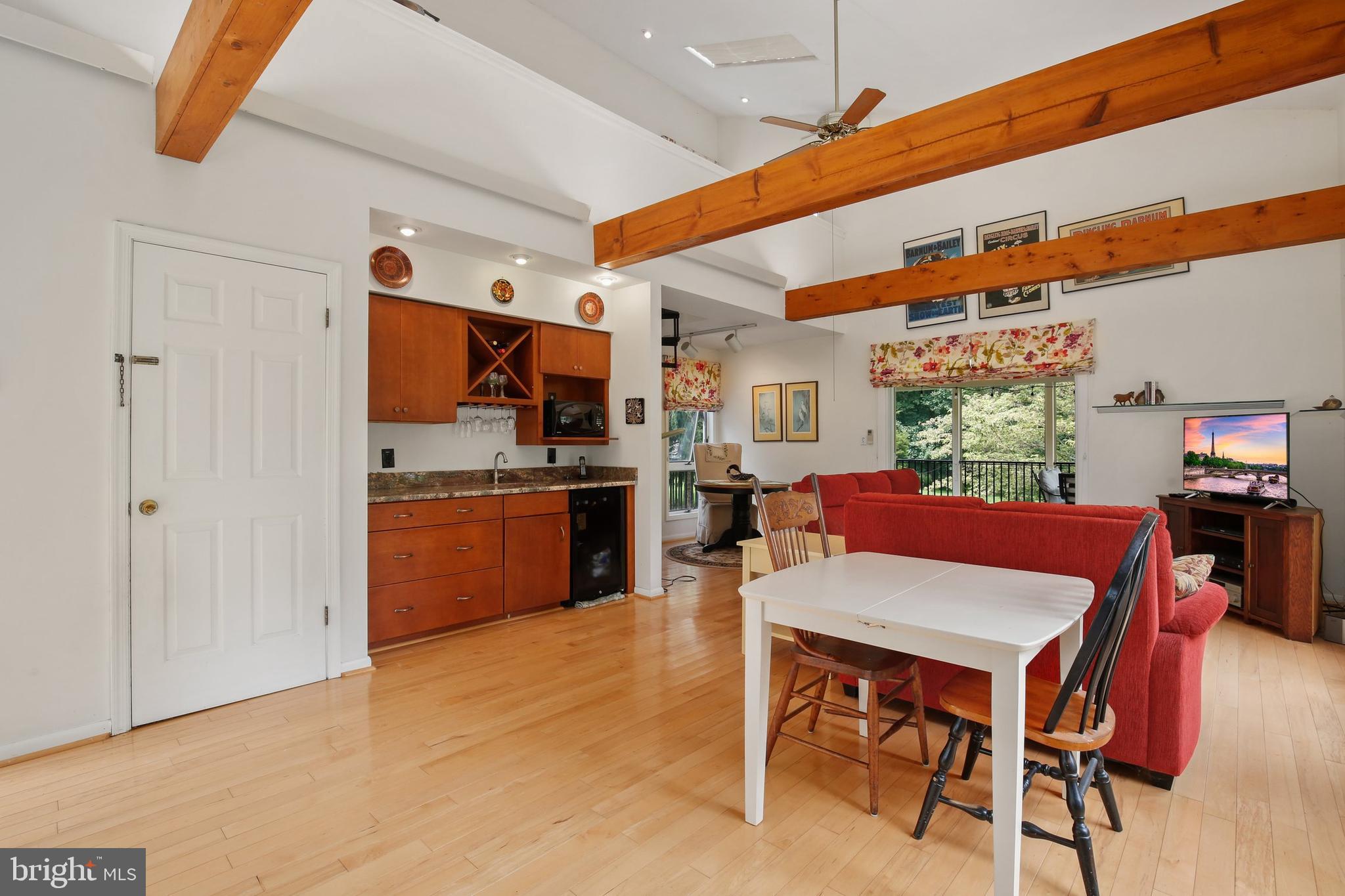 13282 Hunt Ridge Road Ellicott City, MD 21042 - Photo 20 of 49 Gallery Image 20