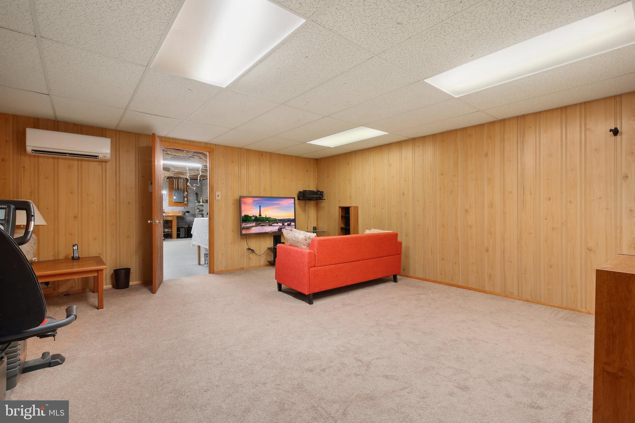 13282 Hunt Ridge Road Ellicott City, MD 21042 - Photo 35 of 49 Gallery Image 35