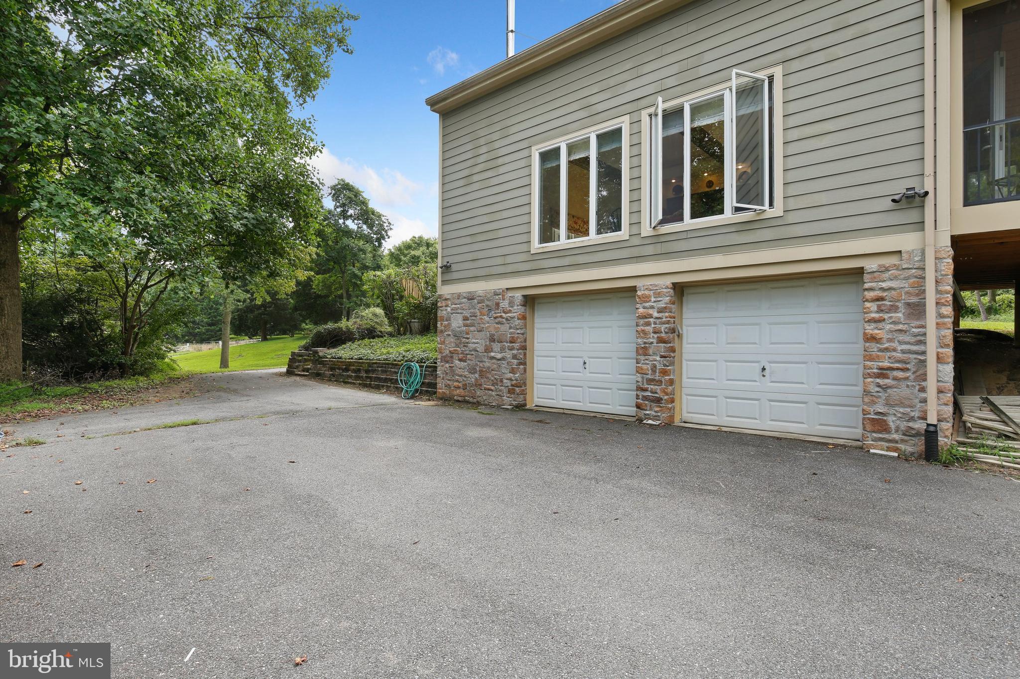 13282 Hunt Ridge Road Ellicott City, MD 21042 - Photo 44 of 49 Gallery Image 44