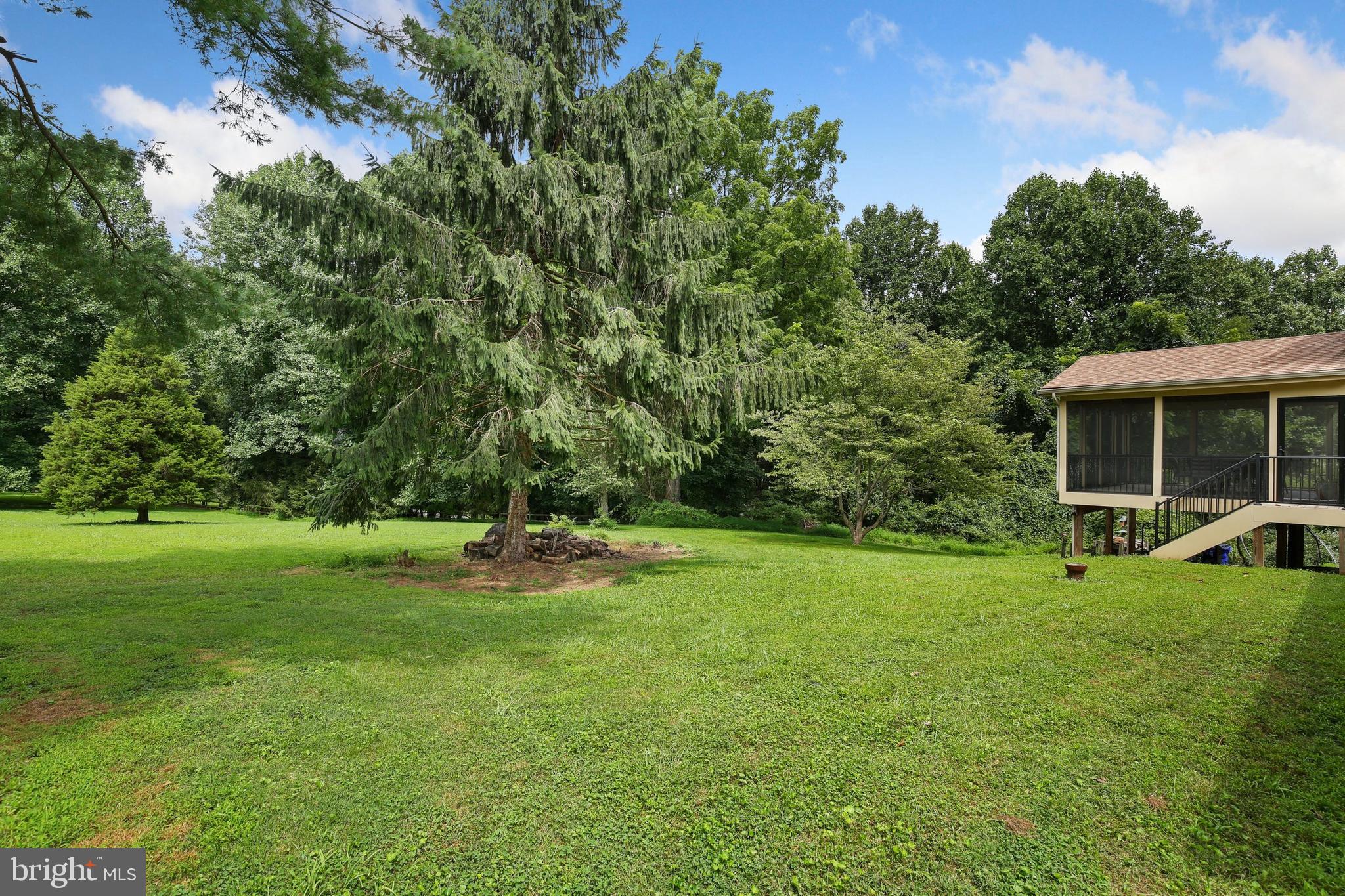 13282 Hunt Ridge Road Ellicott City, MD 21042 - Photo 47 of 49 Gallery Image 47