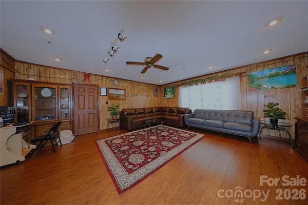 $375,000 | 104 Pinetree Drive, Matthews, NC 28104