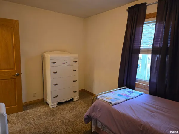 $139,900 | 34 North 8th Avenue, Canton, IL 61520