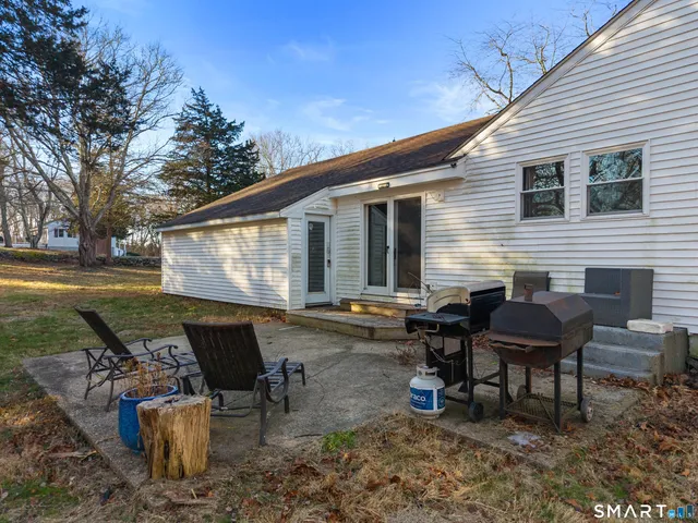 $274,000 | 600 Hopeville Road, Griswold, CT 06351