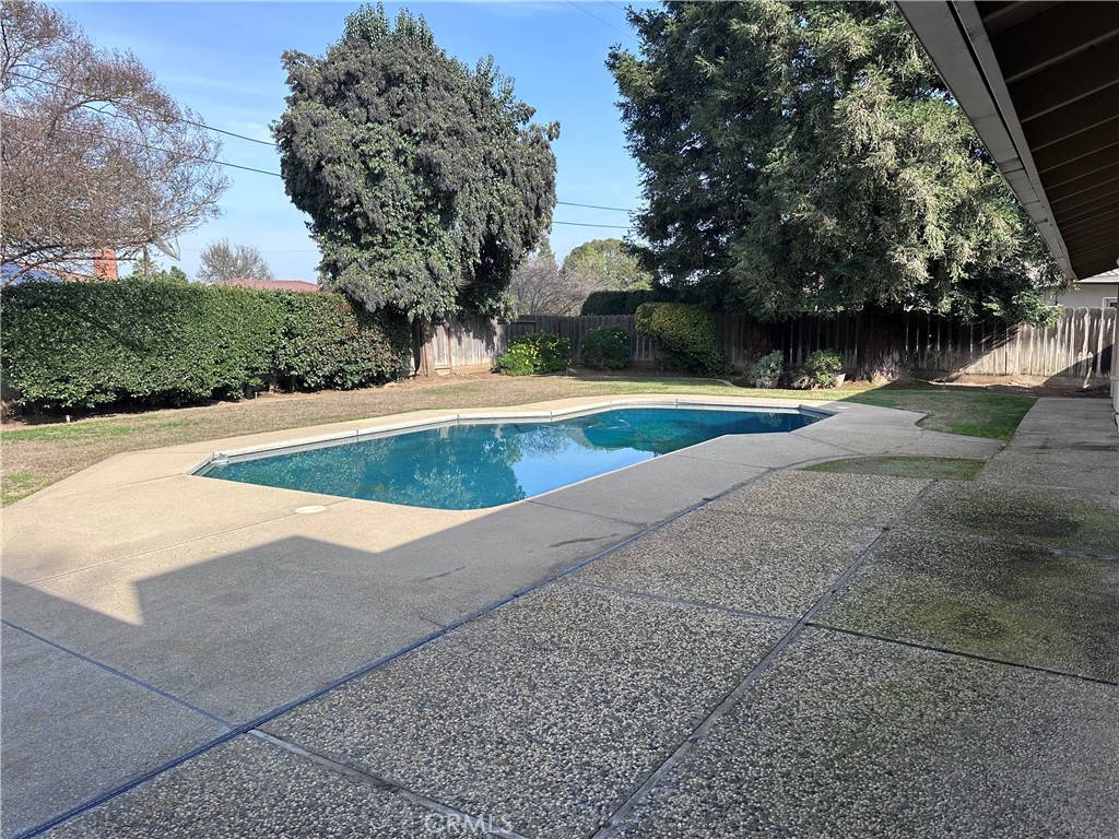 2021 Normandy Lane Merced, CA 95340 - Photo 8 of 18