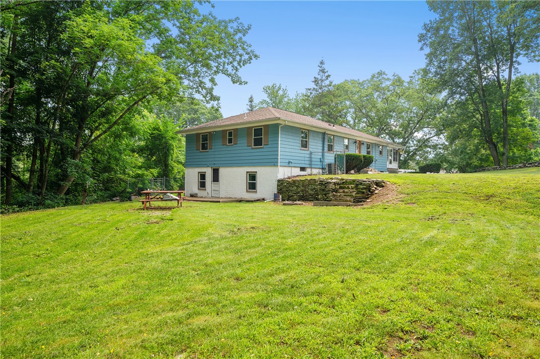 409 Woonsocket Hill Road North Smithfield, RI 02896 - Photo 33 of 37 Gallery Image 33