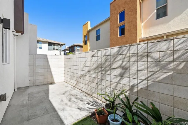 a view of outdoor space building and entryway