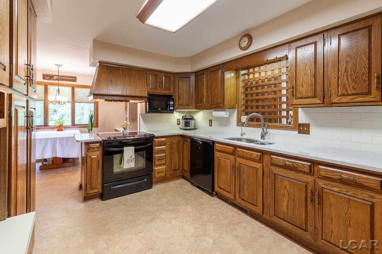 13131 Mercer Road Jerome, MI 49249 - Photo 8 of 45 31394718-7.JPG