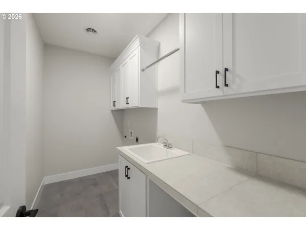 $1,135,000 | 17805 Northwest 178th Terrace, Portland, OR 97229