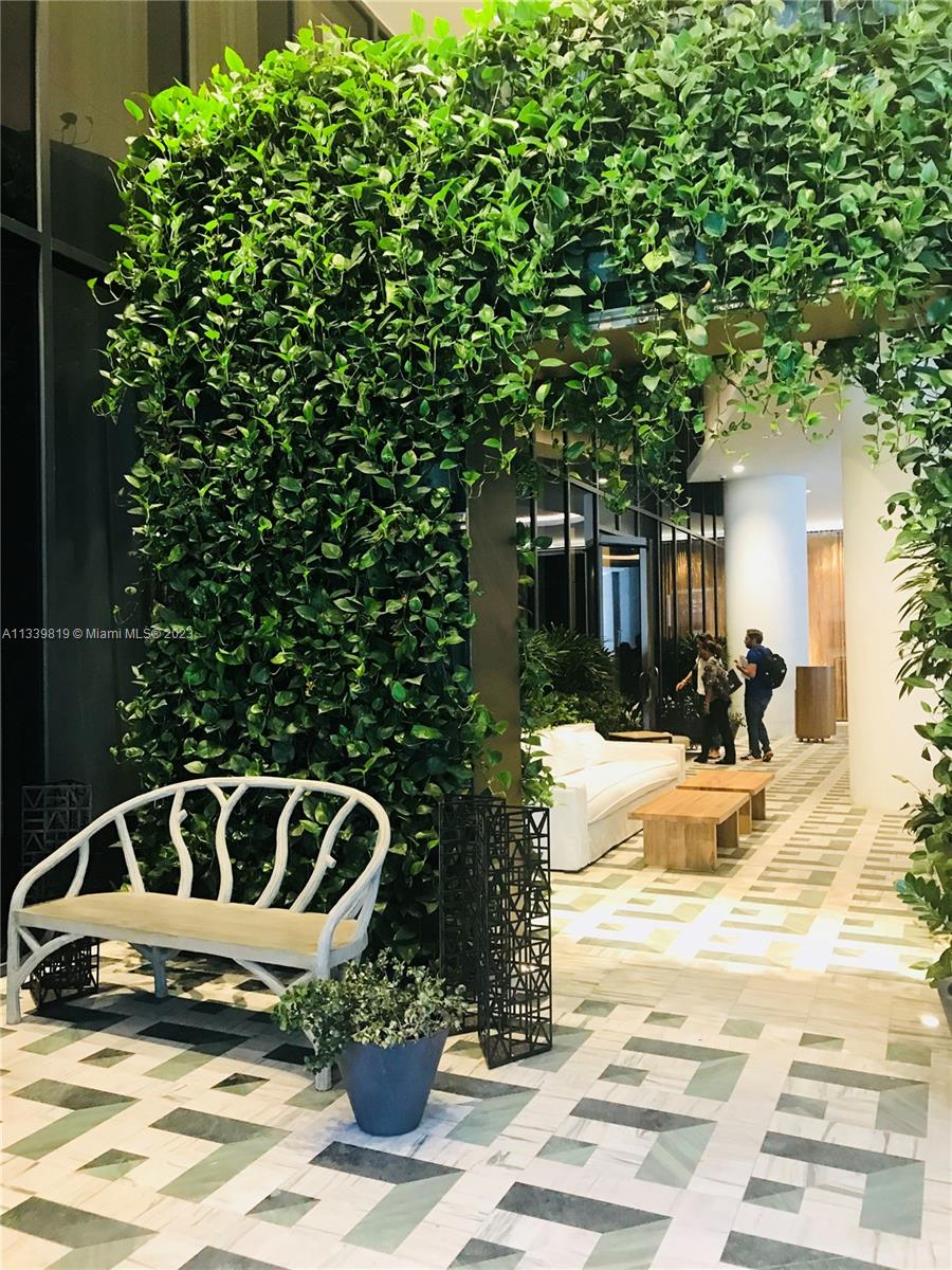 Brickell Miami, FL 33131 - Photo 45 of 48