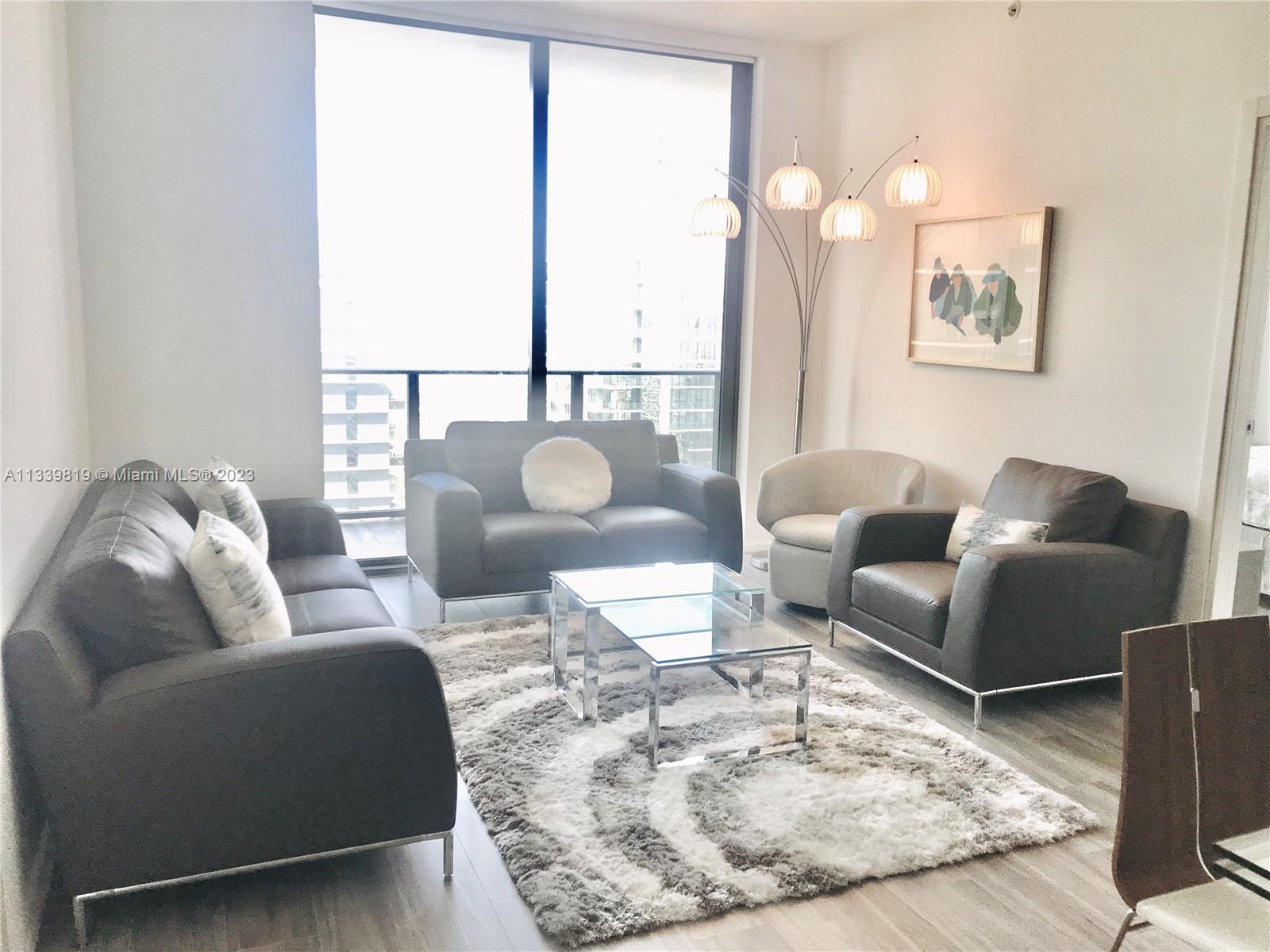 Brickell Miami, FL 33131 - Photo 7 of 48