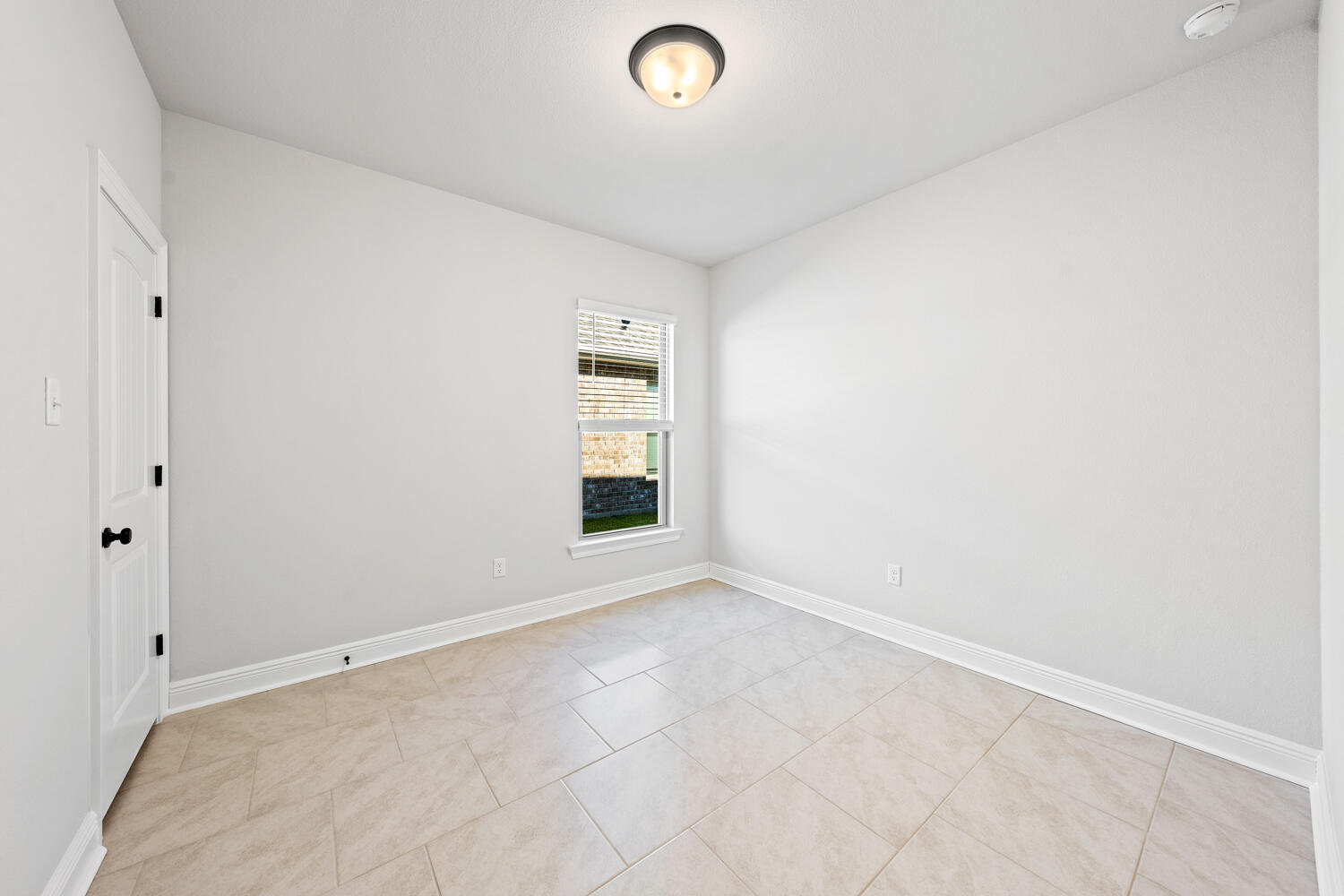 130 Hydrangea Boulevard Freeport, FL 32439 - Photo 16 of 21 a view of an empty room