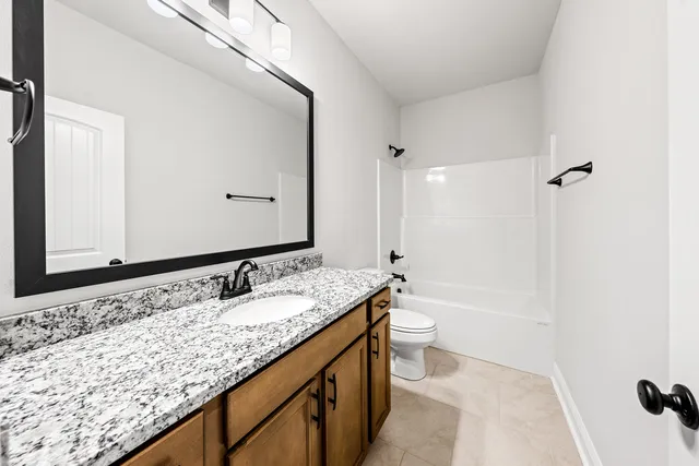 a front view of house with yard