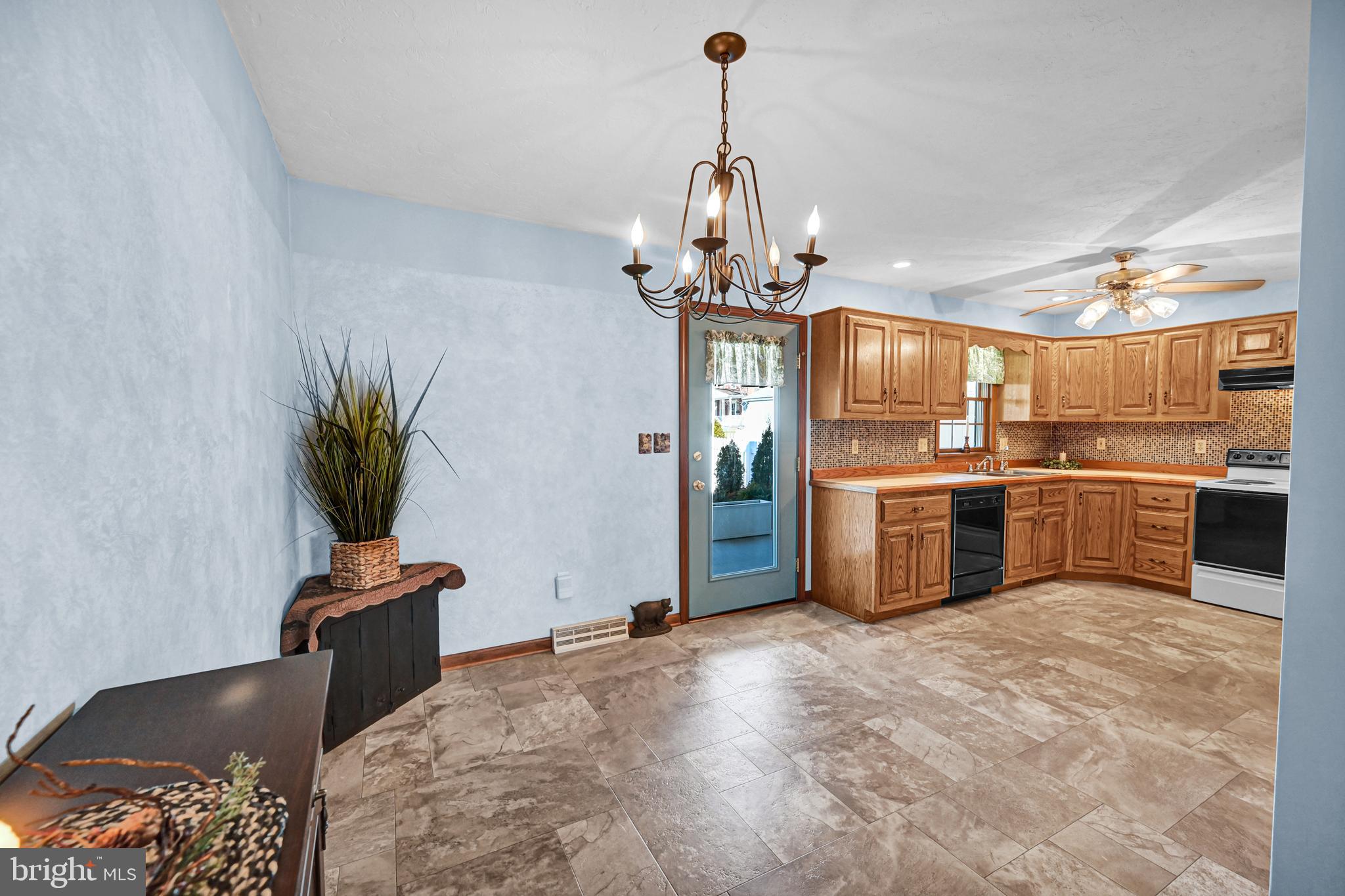 550 East Walnut Street Hanover, PA 17331 - Photo 15 of 39 Gallery Image 15