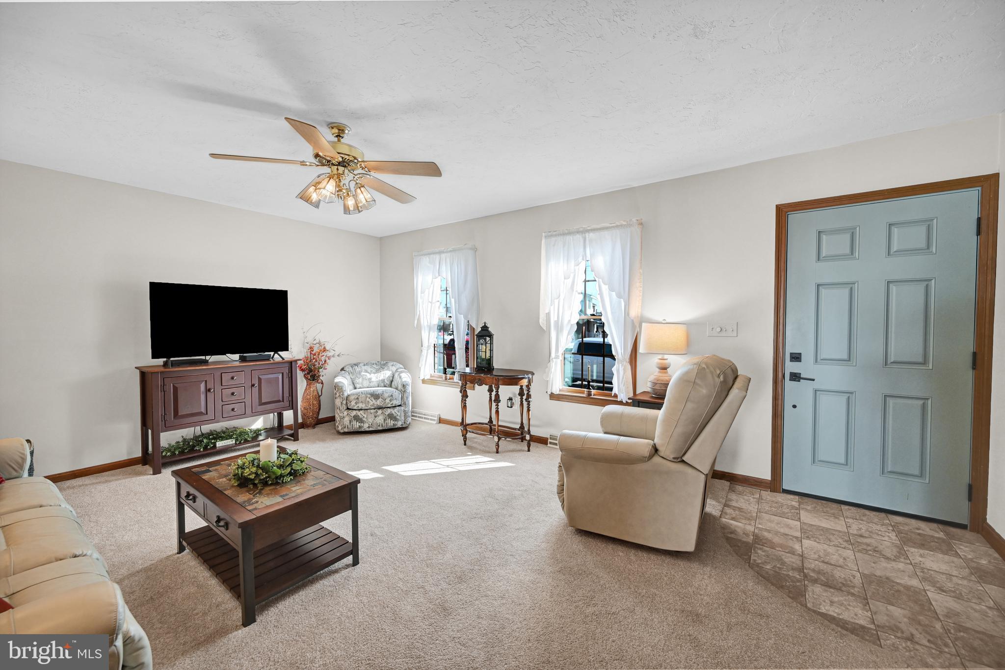 550 East Walnut Street Hanover, PA 17331 - Photo 5 of 39 Gallery Image 5