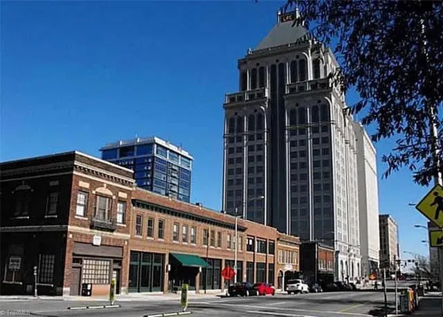 $129,000 | 220 West Market Street, Unit 103, Greensboro, NC 27401