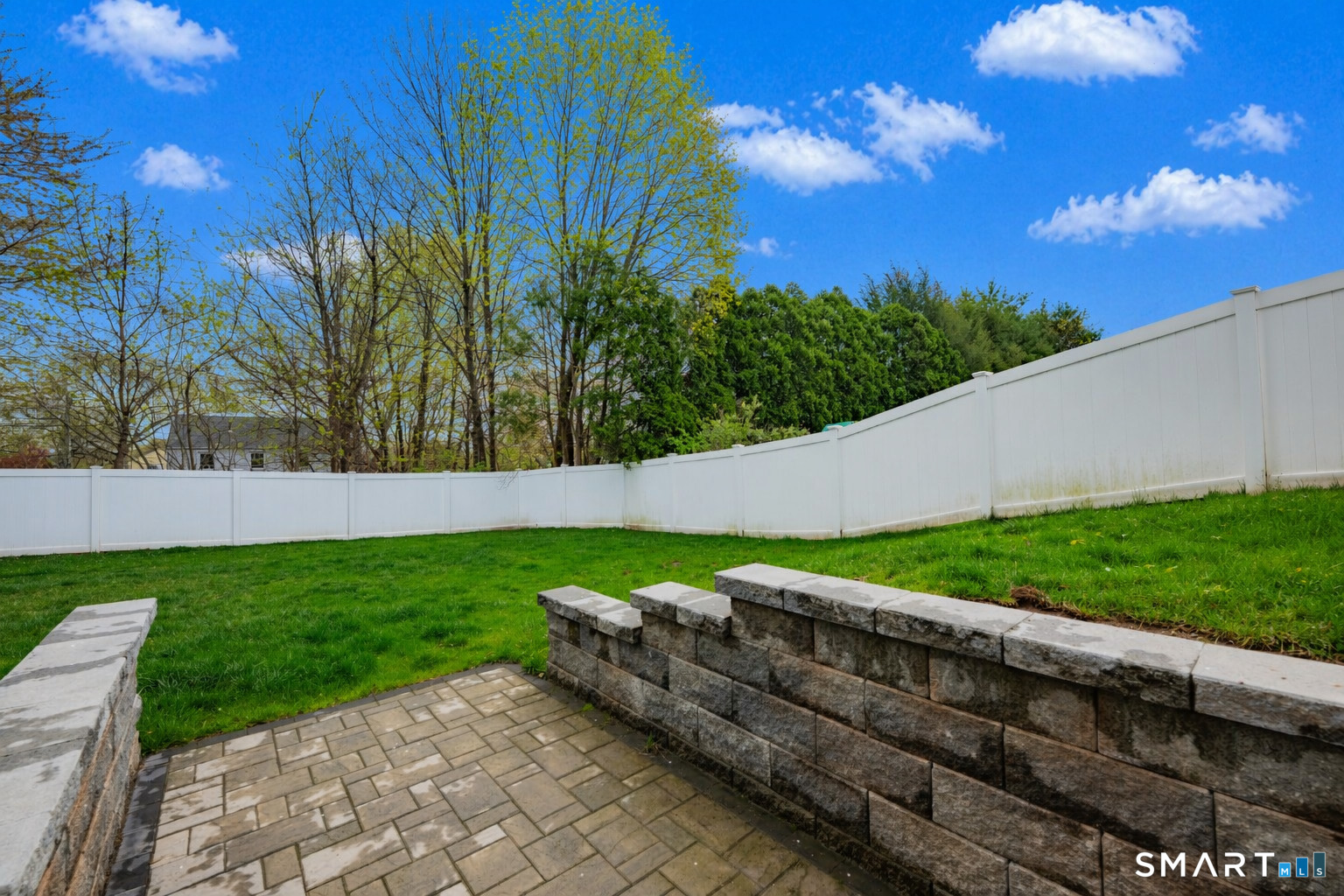 18 Foxridge Road West Hartford, CT 06107 - Photo 32 of 38