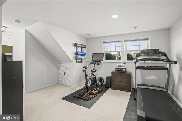 $699,990 | 5829 Parakeet Drive, Burke, VA 22015