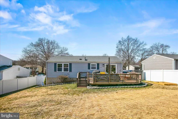 $699,990 | 5829 Parakeet Drive, Burke, VA 22015
