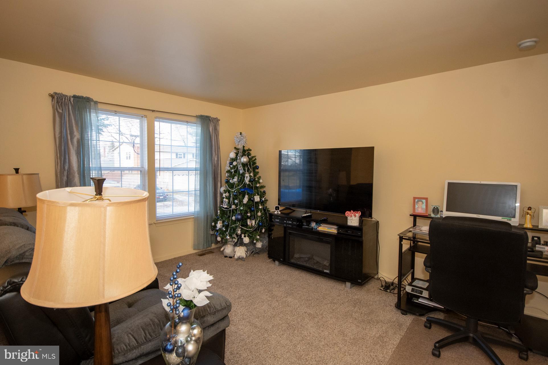 2101 3rd Avenue Windsor Mill, MD 21244 - Photo 4 of 28