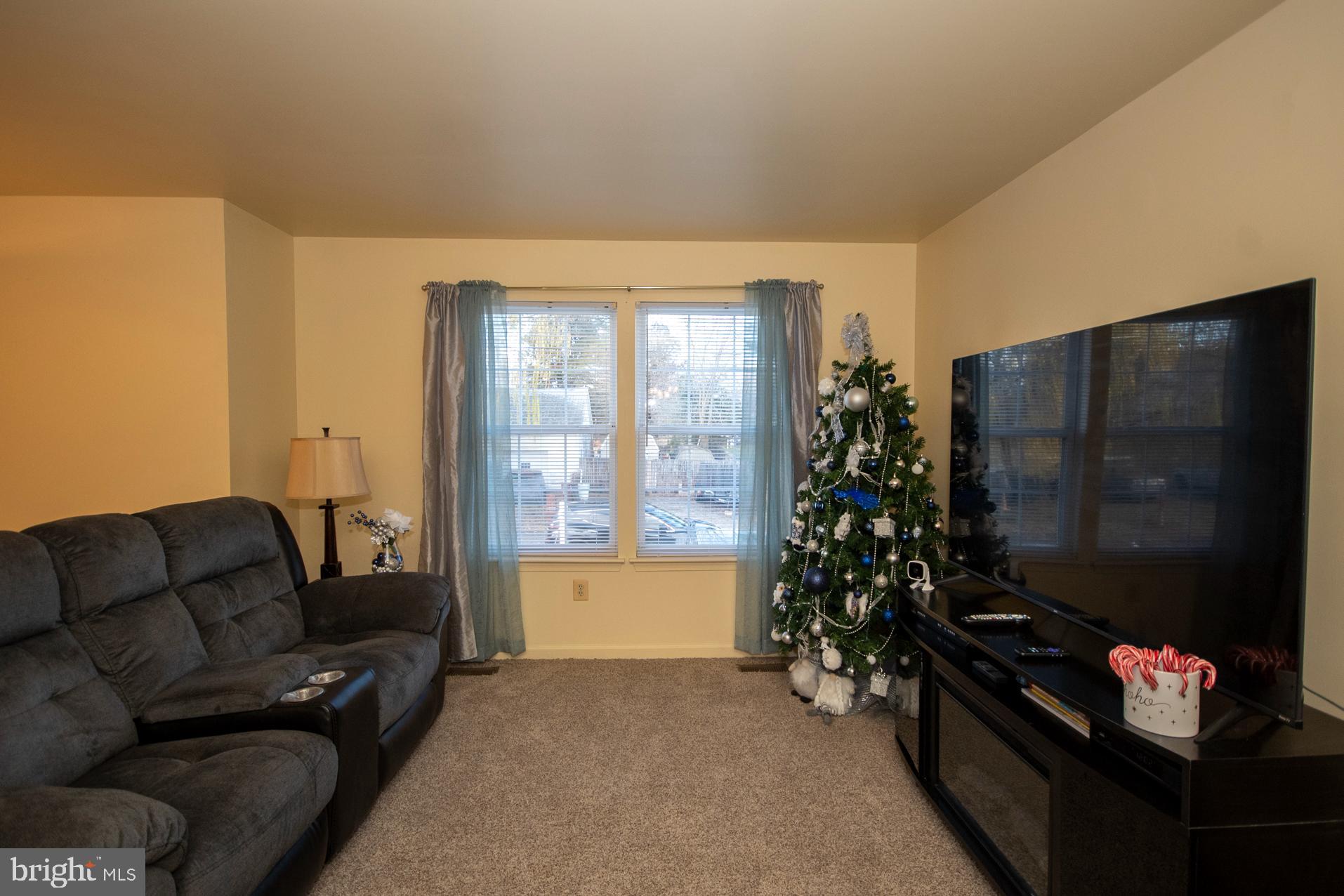 2101 3rd Avenue Windsor Mill, MD 21244 - Photo 6 of 28