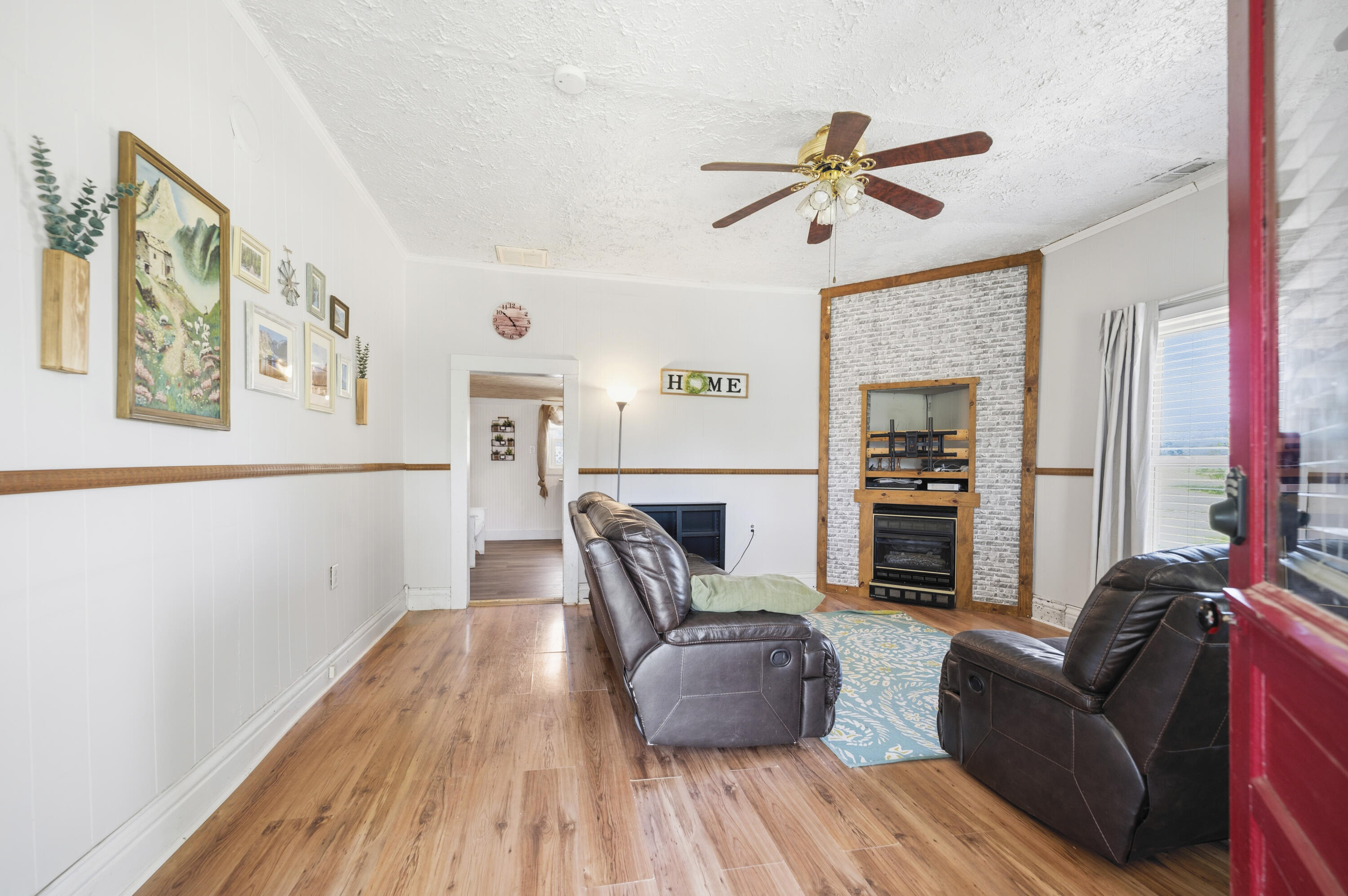1160 Hopewell Road Harrodsburg, KY 40330 - Photo 7 of 51 20260602-1160-Hopewell-Rd-fh-007