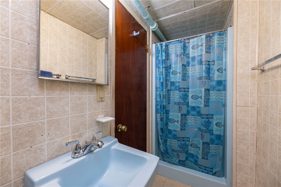 497 Atlantic Avenue Westerly, RI 02891 - Photo 36 of 38