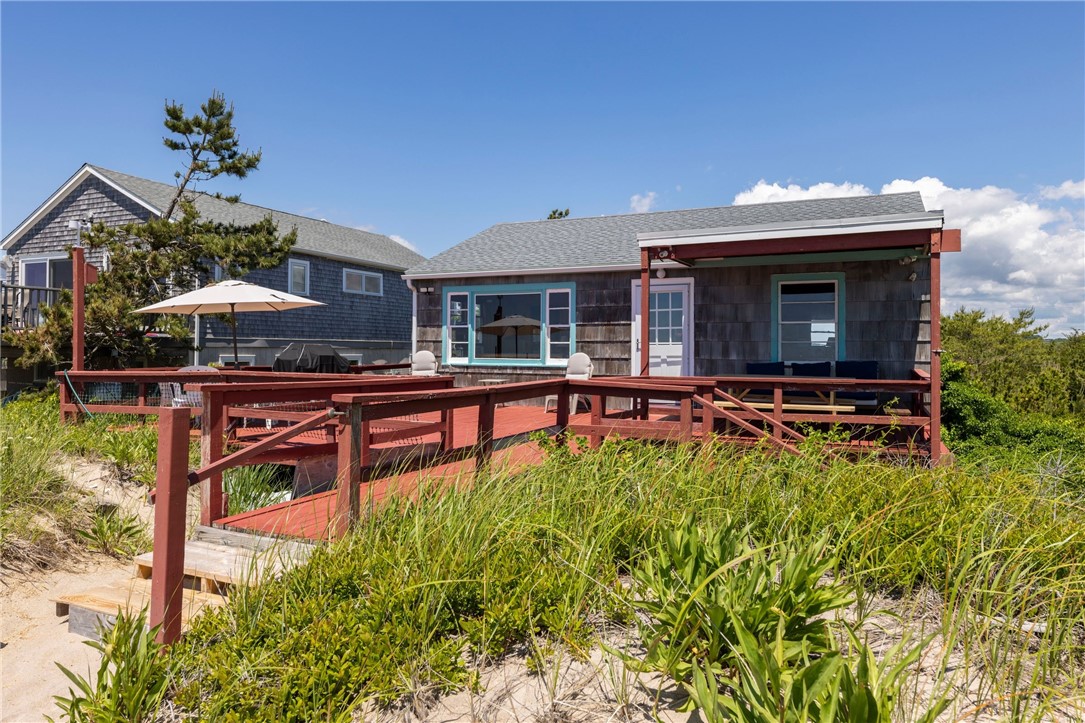 497 Atlantic Avenue Westerly, RI 02891 - Photo 6 of 38