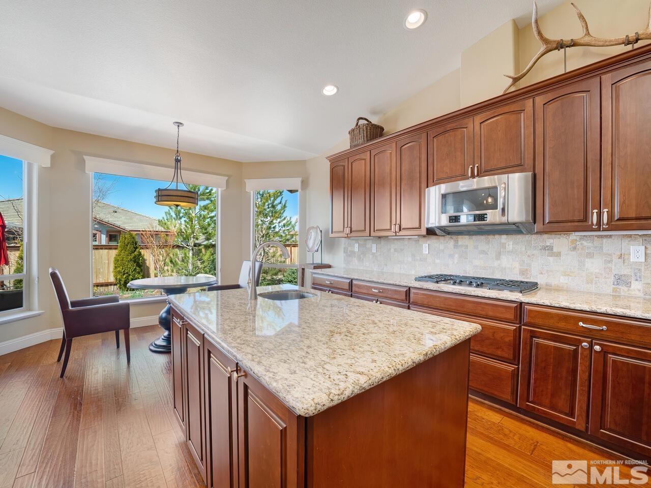 16865 Majestic View Drive Reno, NV 89521 - Photo 15 of 40 Photo 15