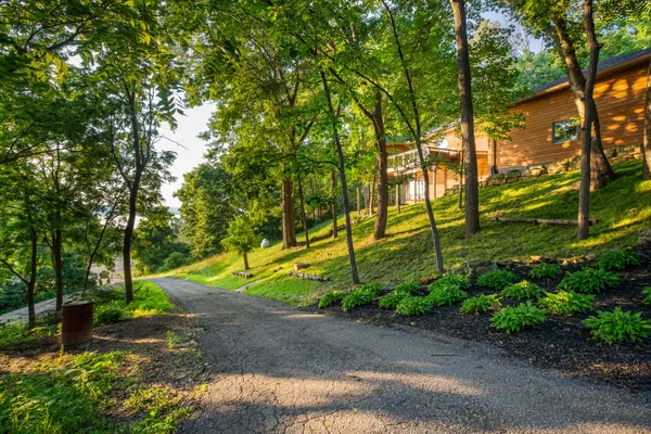 $750,000 | N2298 State Highway, Stoddard, WI 54658