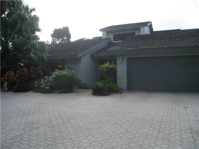 7512 Rexford Road Boca Raton, FL 33434 - Photo 1 of 4 Primary Photo