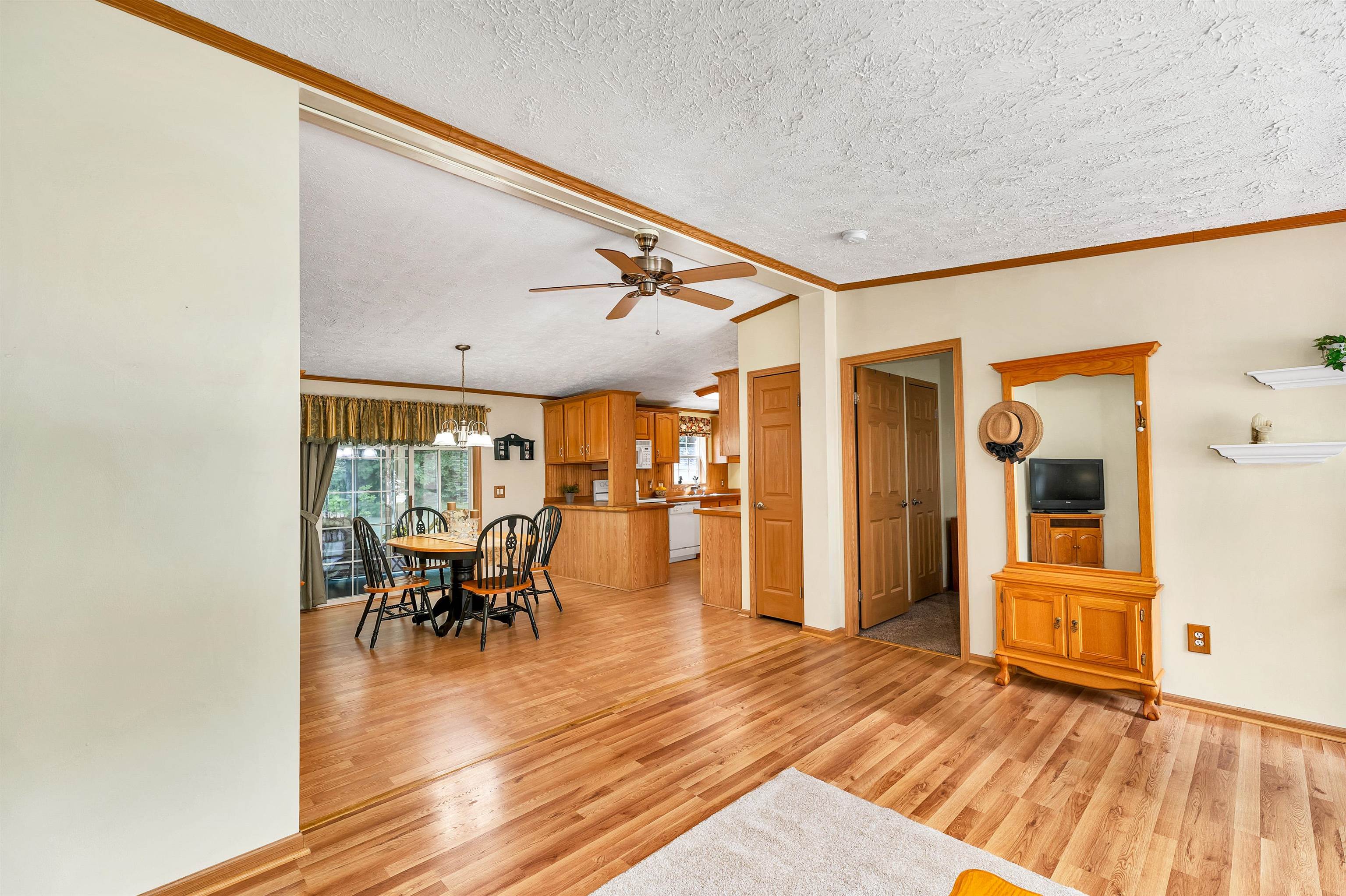 37 Shiloh Drive Rochester, NH 03867 - Photo 7 of 39 Gallery Image 7