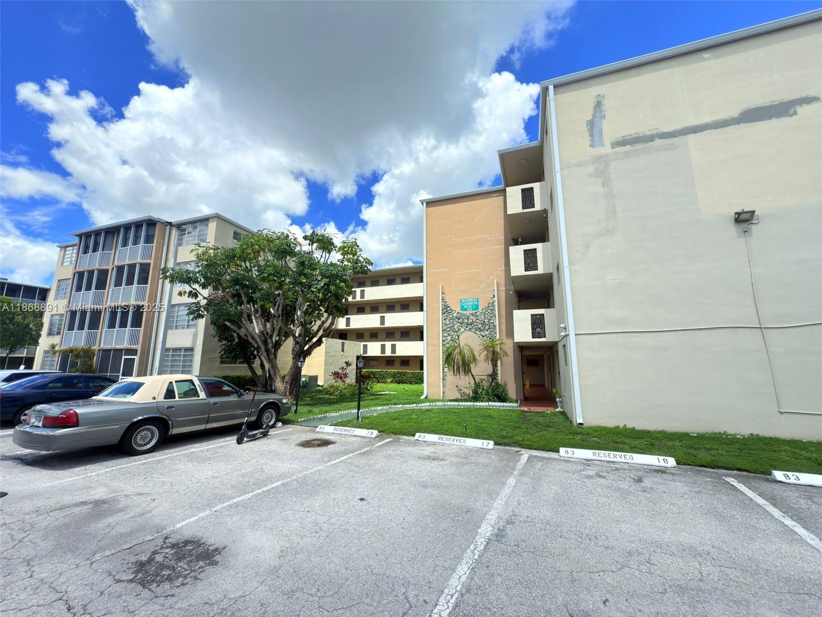 1710 Northeast 191st Street, Unit 3013 Miami, FL 33179 - Photo 2 of 23 a building view
