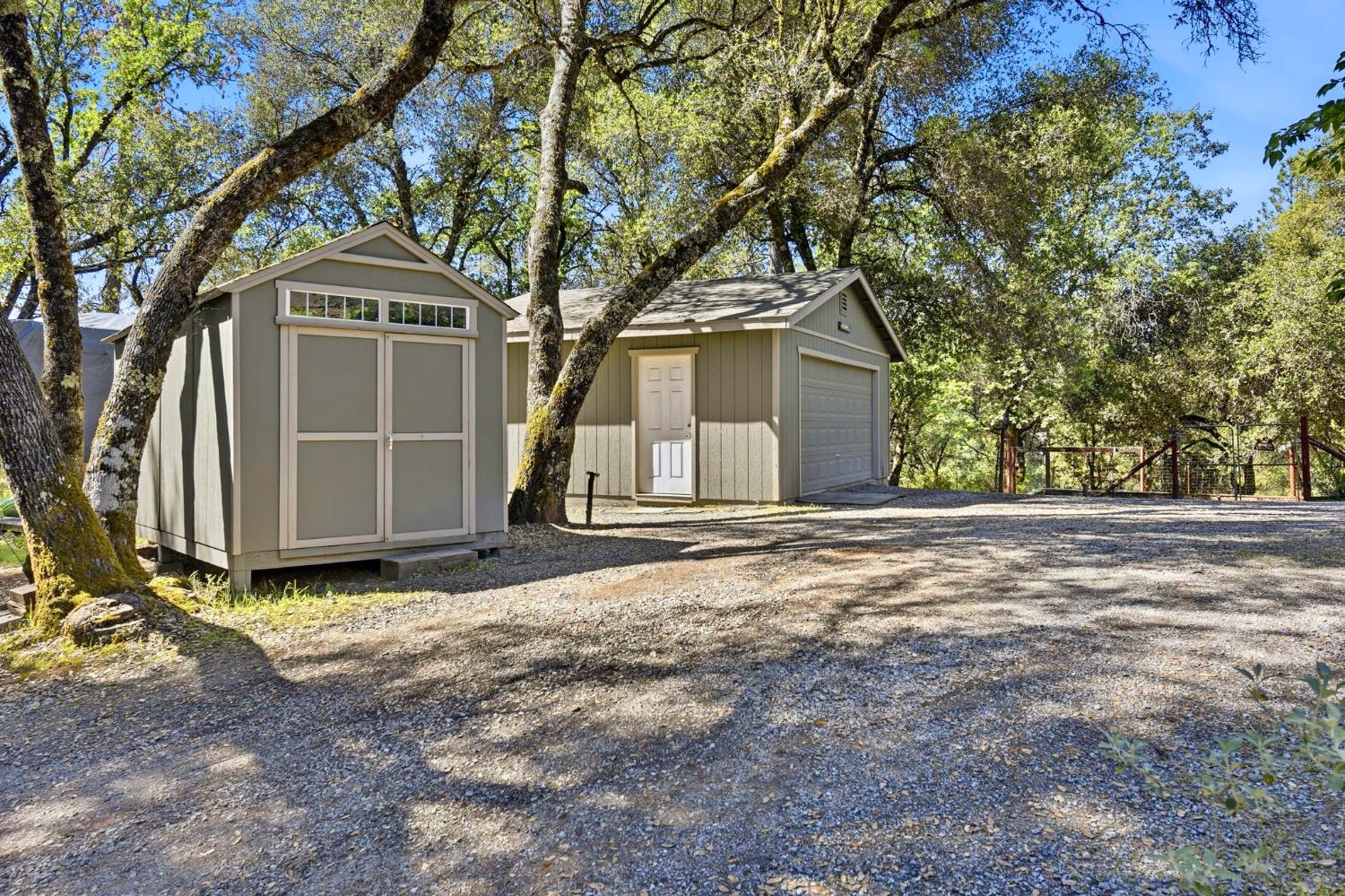 5571 Garden Valley Road Garden Valley, CA 95633 - Photo 32 of 39