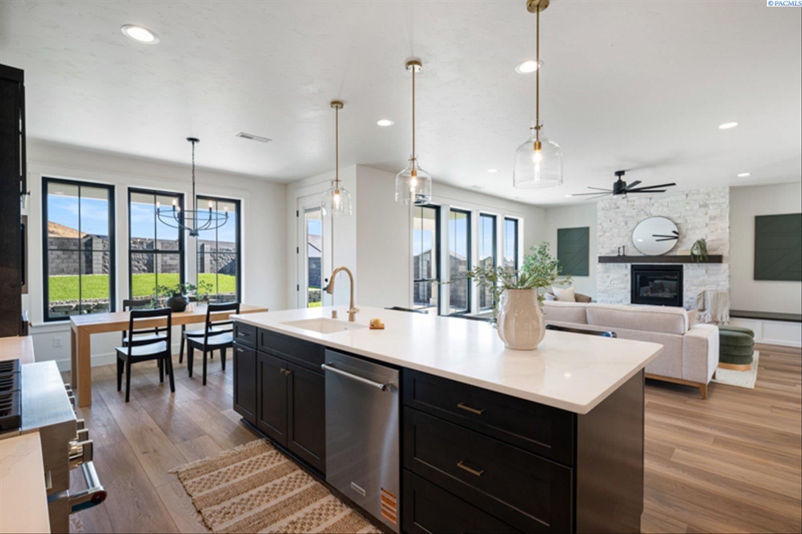 4127 East Clover Road Richland, WA 99352 - Photo 18 of 50 Gallery Image 18