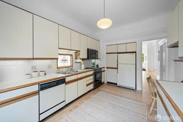 $3,500,000 | 171 Buena Vista Avenue East, San Francisco, CA 94117