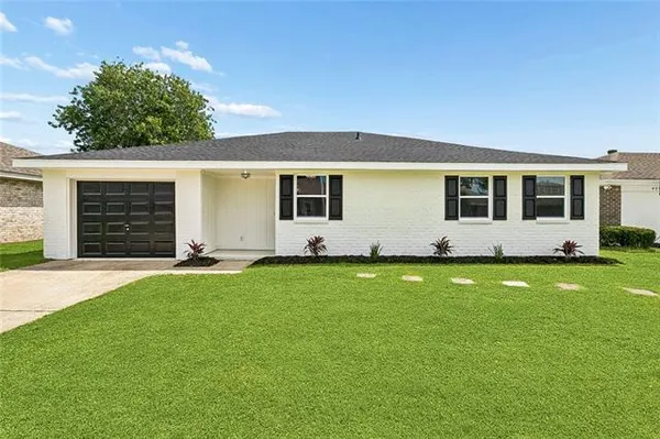 $309,900 | 433 Bertolino Drive, Kenner, LA 70065