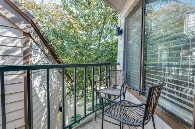 $1,000 | 2311 Basil Drive, Unit C304, Arlington, TX 76006