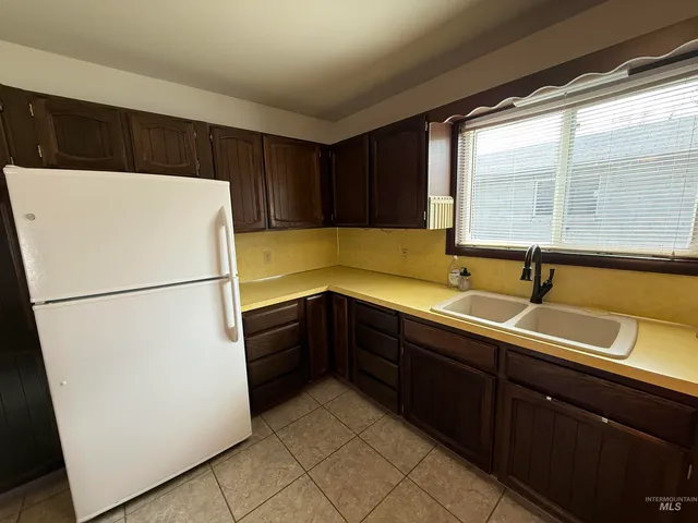 $295,900 | 65 East Arthur Avenue, Glenns Ferry, ID 83623