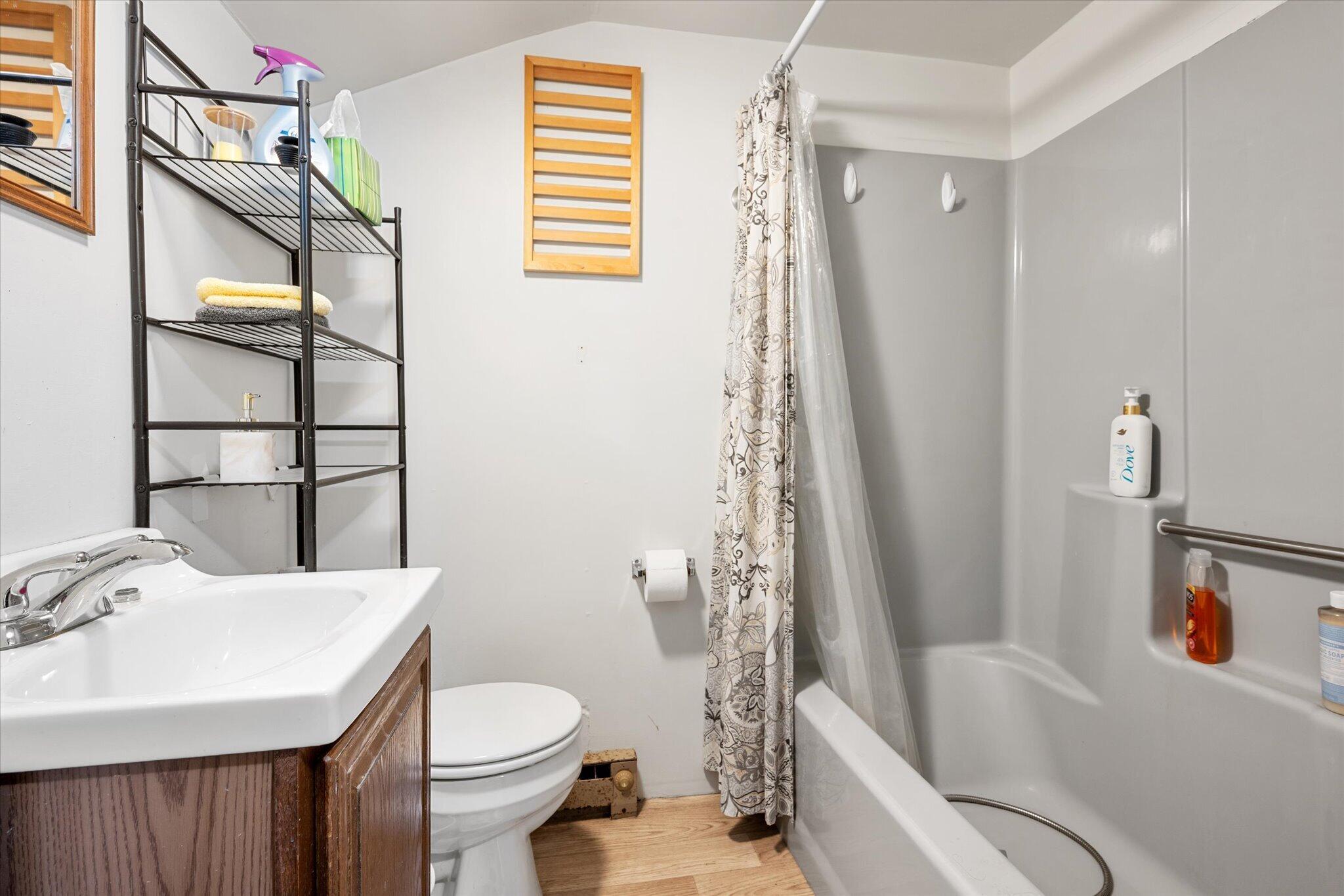 62 Bowden Point Road Prospect, ME 04981 - Photo 33 of 47 Apartment