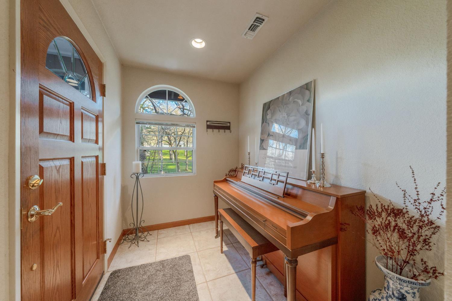 4460 Fawn Street Shingle Springs, CA 95682 - Photo 7 of 67