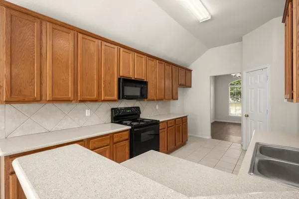 $285,000 | 3722 Northshore Drive, Montgomery, TX 77356