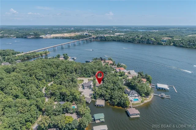 $2,585,000 | 720 Via Del Lago Drive, Sunrise Beach, MO 65079