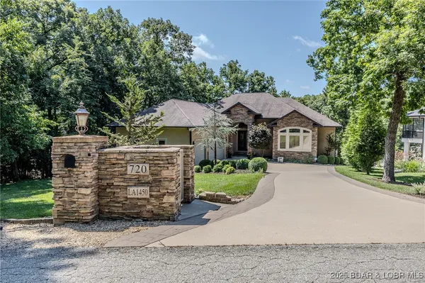 $2,585,000 | 720 Via Del Lago Drive, Sunrise Beach, MO 65079
