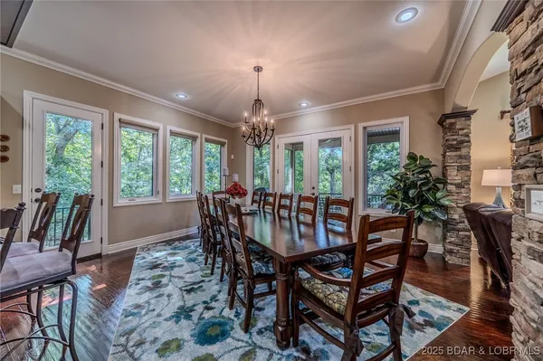 $2,585,000 | 720 Via Del Lago Drive, Sunrise Beach, MO 65079