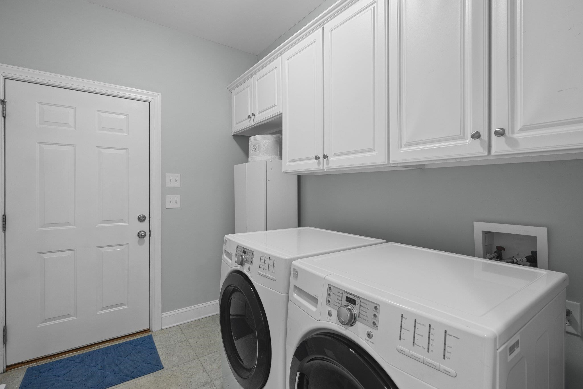 104 Shadow Lane Oxford, NC 27565 - Photo 25 of 38 a utility room with dryer and washer