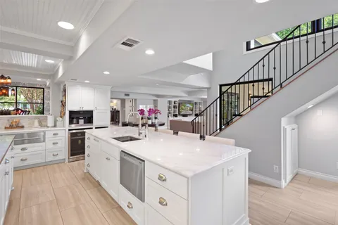 $6,500,000 | 1411 West 10th Street, Austin, TX 78703