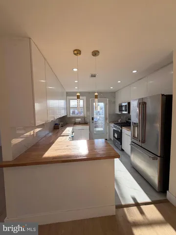 $2,350 | 8540 Castor Avenue, Philadelphia, PA 19152